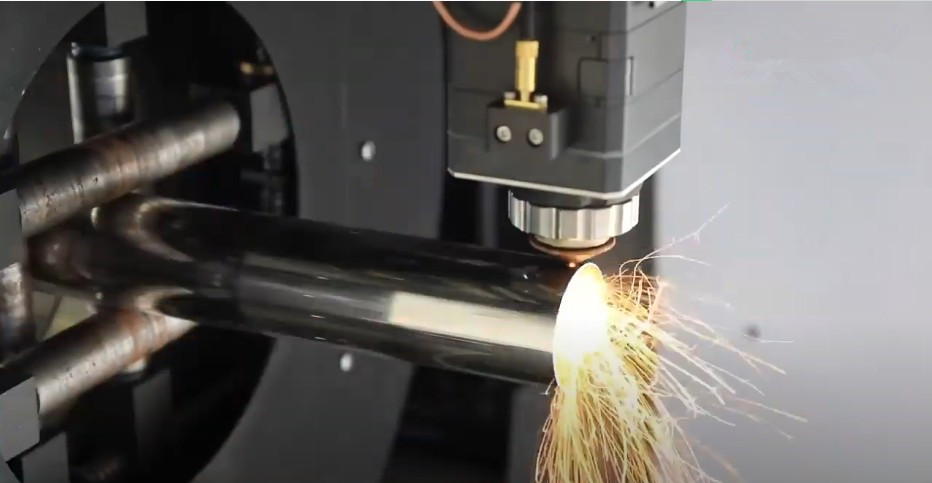 Máquina de corte a laser de aço inoxidável, equipamento de qualidade para venda